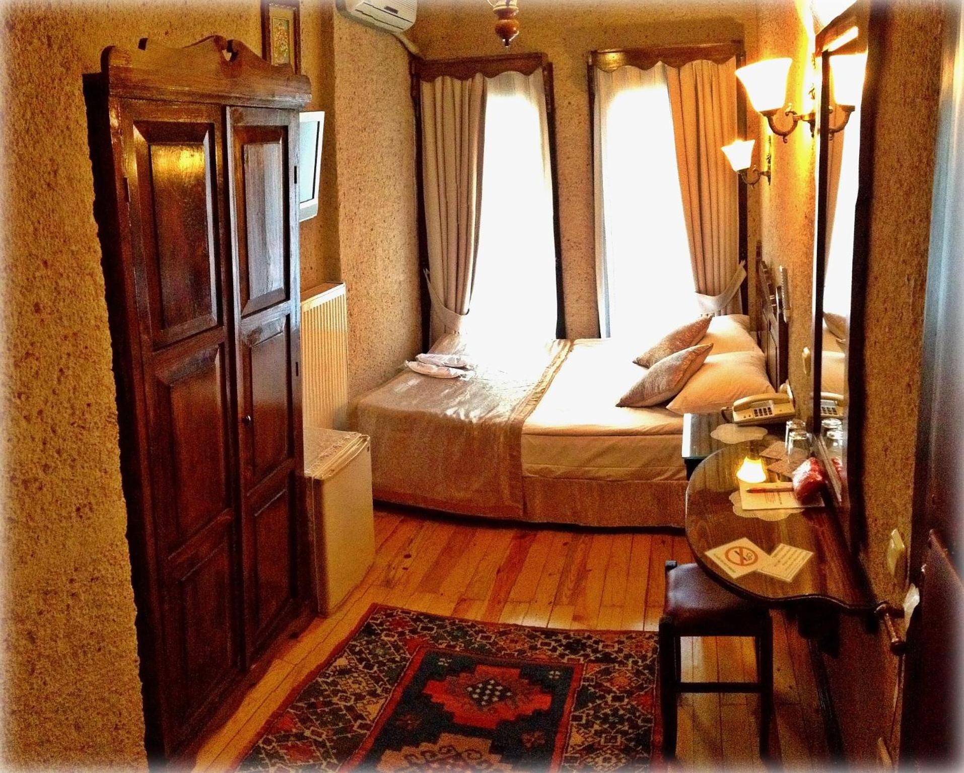 Naz Wooden House Inn Istanbul Exterior foto