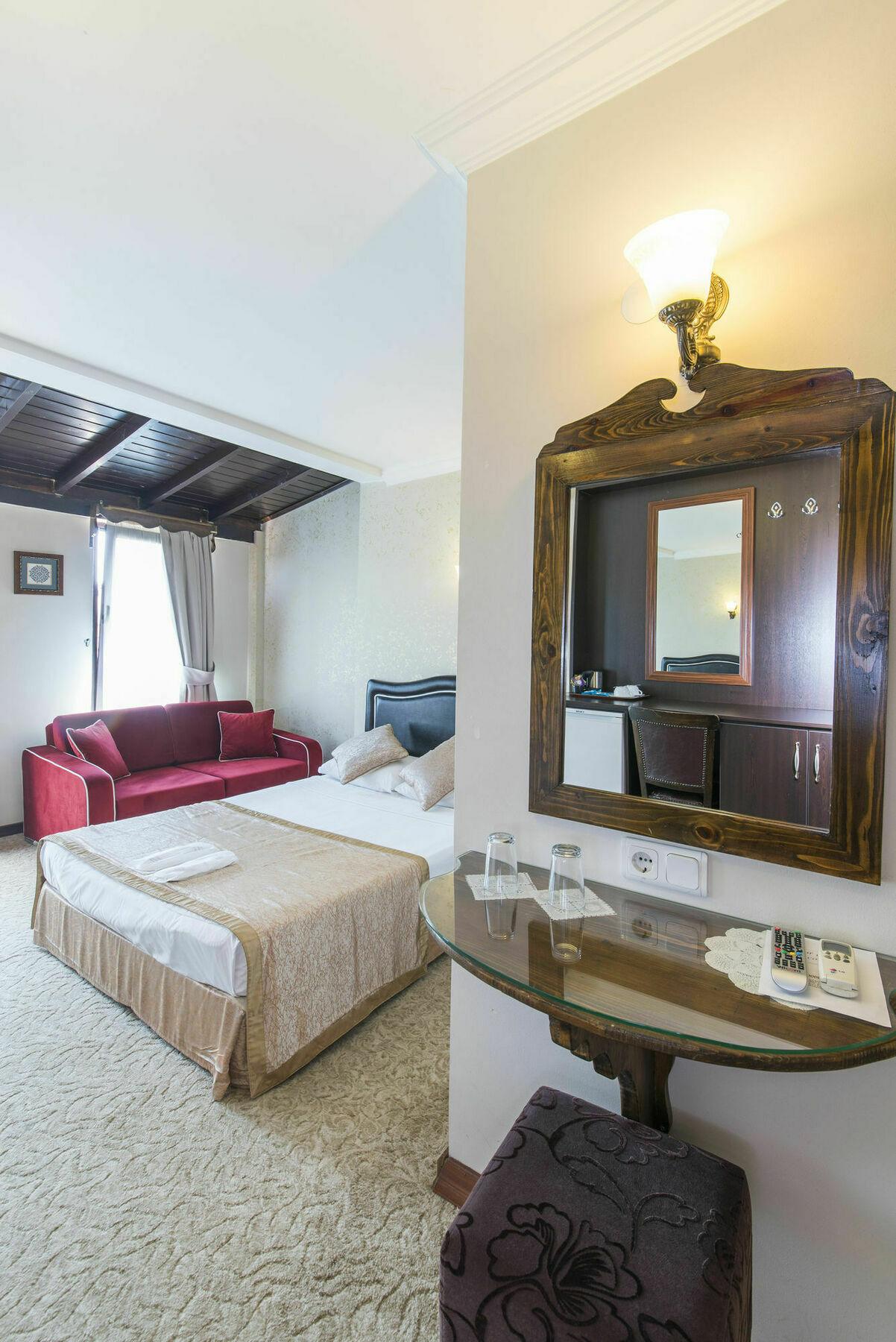 Naz Wooden House Inn Istanbul Exterior foto
